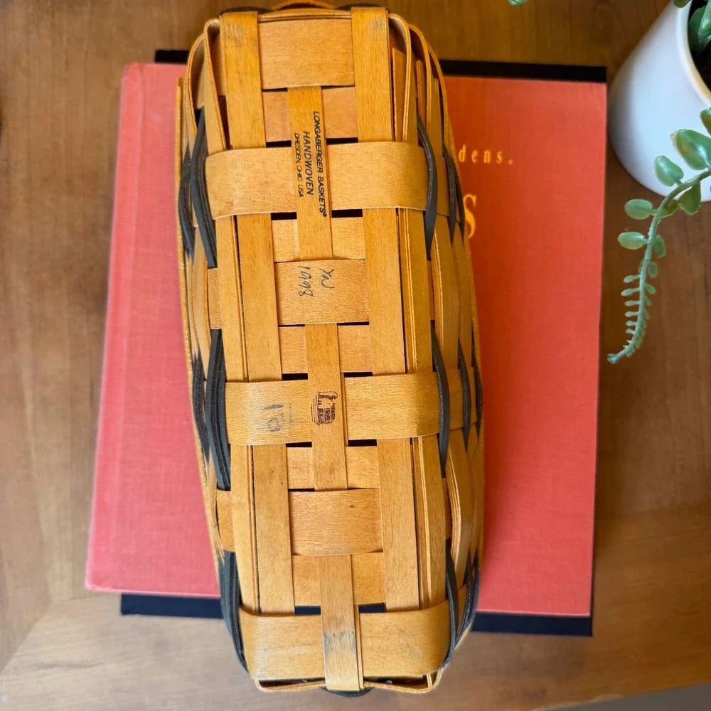 1998 Longaberger Small Market Basket Leather Handles Signed Handwoven USA